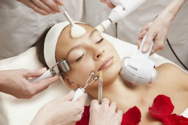 2 – Licensed estheticia 2 - Licensed estheticia
