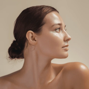 4 - Brightens surface discoloration
